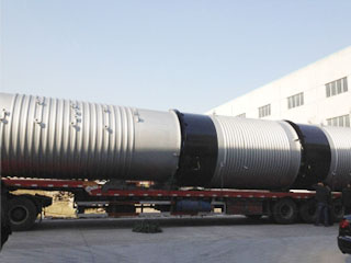 內(nèi)，外冷卻罐